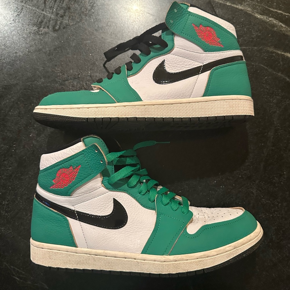 Nike Air Jordan High Tops Green and White